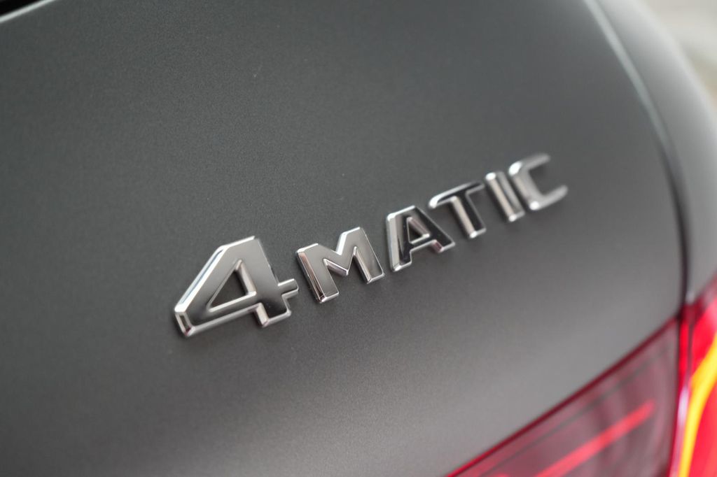 Mercedes-Benz GLC 300 2021