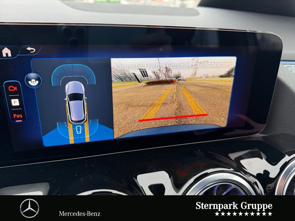 Mercedes-Benz EQA 2024