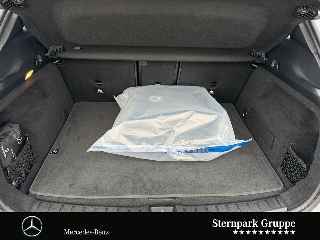 Mercedes-Benz EQA 2024