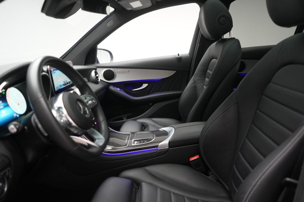 Mercedes-Benz GLC 300 2021