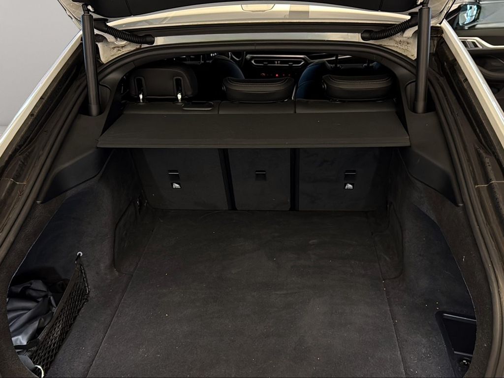 BMW i4 2023