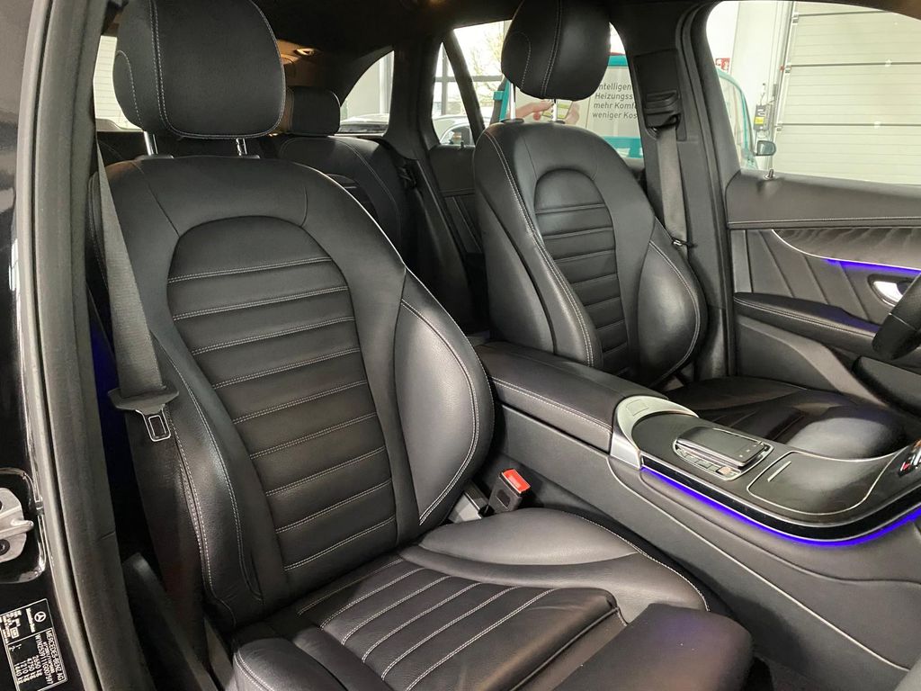 Mercedes-Benz GLC 300 2021