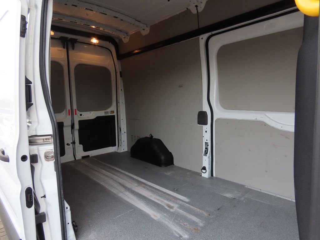 Ford Transit 2019