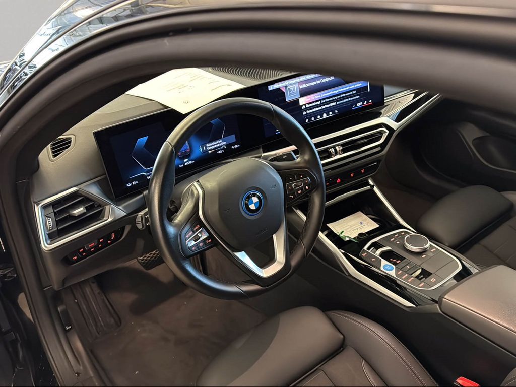 BMW i4 2023