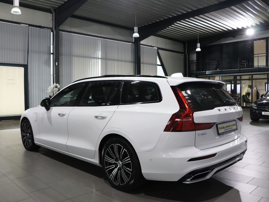 Volvo V60 2022