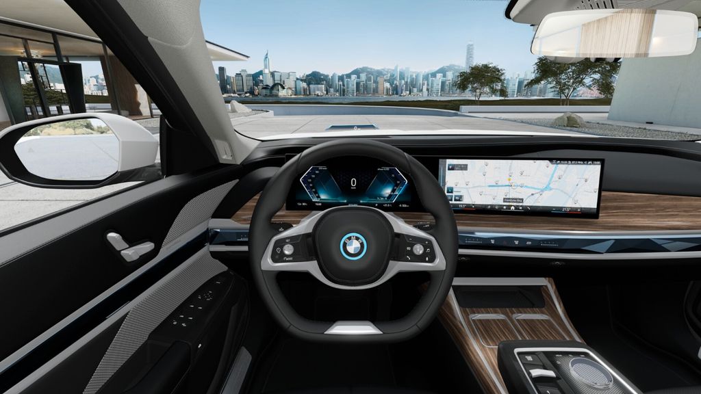 BMW i7