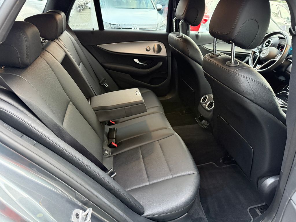 Mercedes-Benz E 300 2022