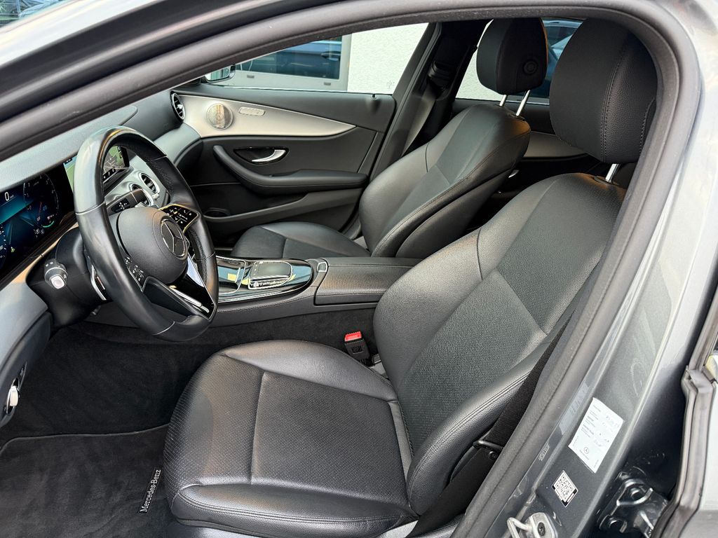Mercedes-Benz E 300 2022