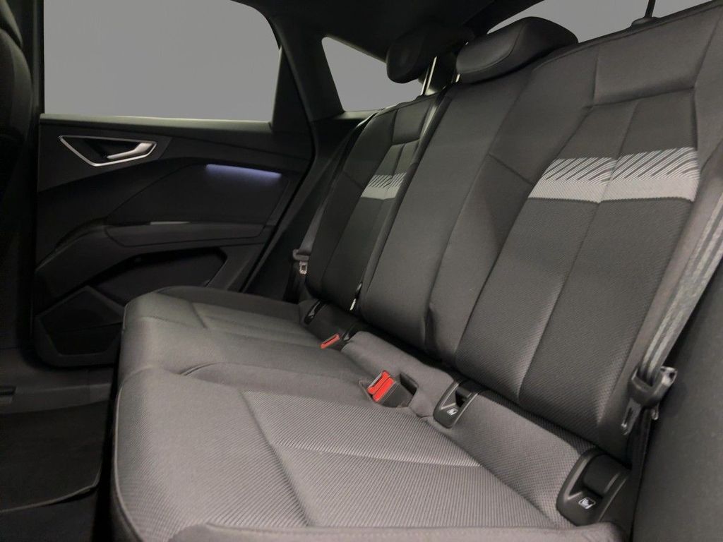 Audi Q4 e-tron 2023