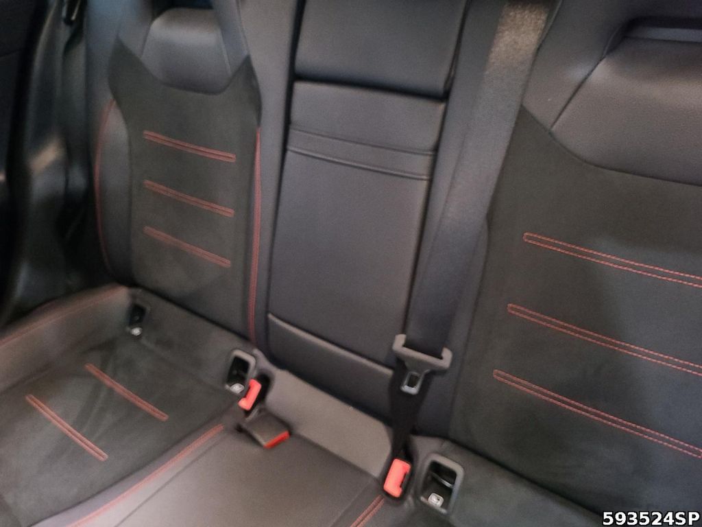 Mercedes-Benz CLA 220 2022