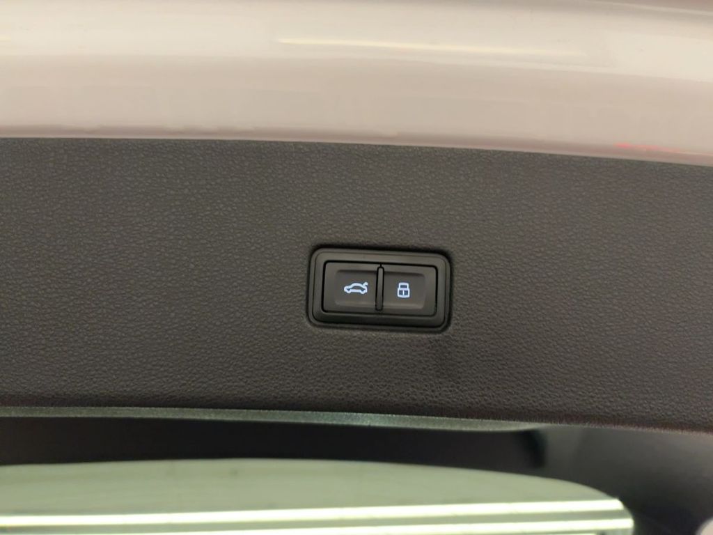 Audi Q8 2022