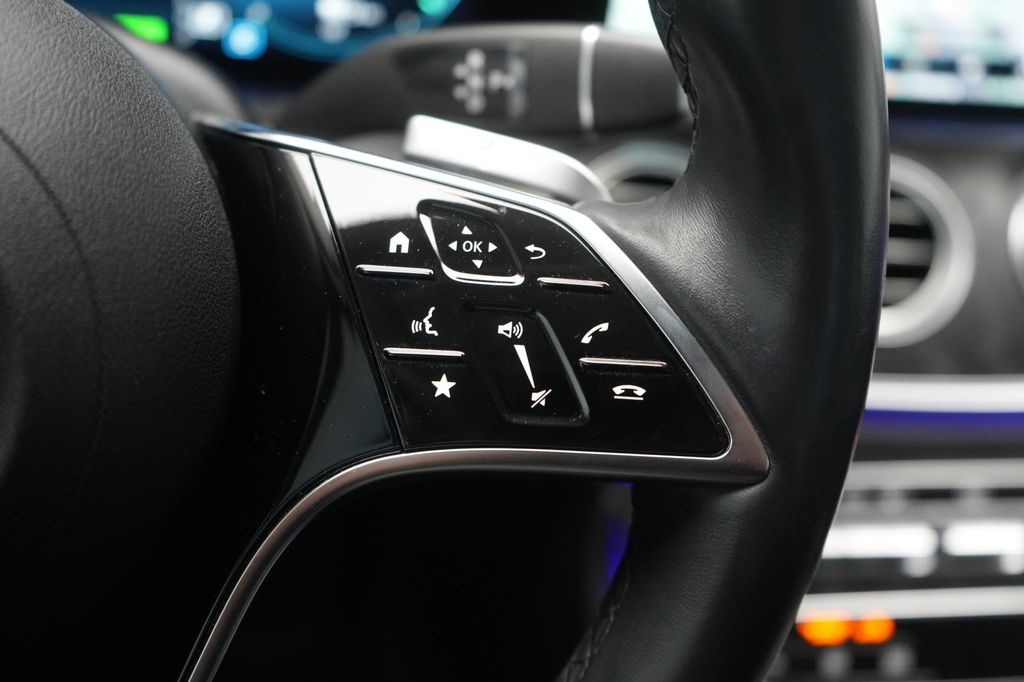 Mercedes-Benz E 300 2021