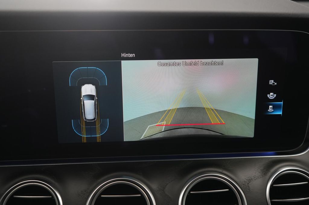 Mercedes-Benz E 300 2021