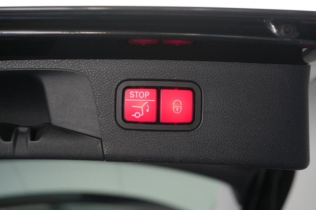 Mercedes-Benz E 300 2021