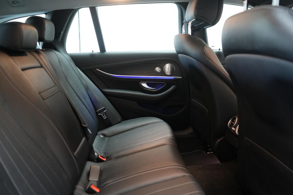 Mercedes-Benz E 300 2021