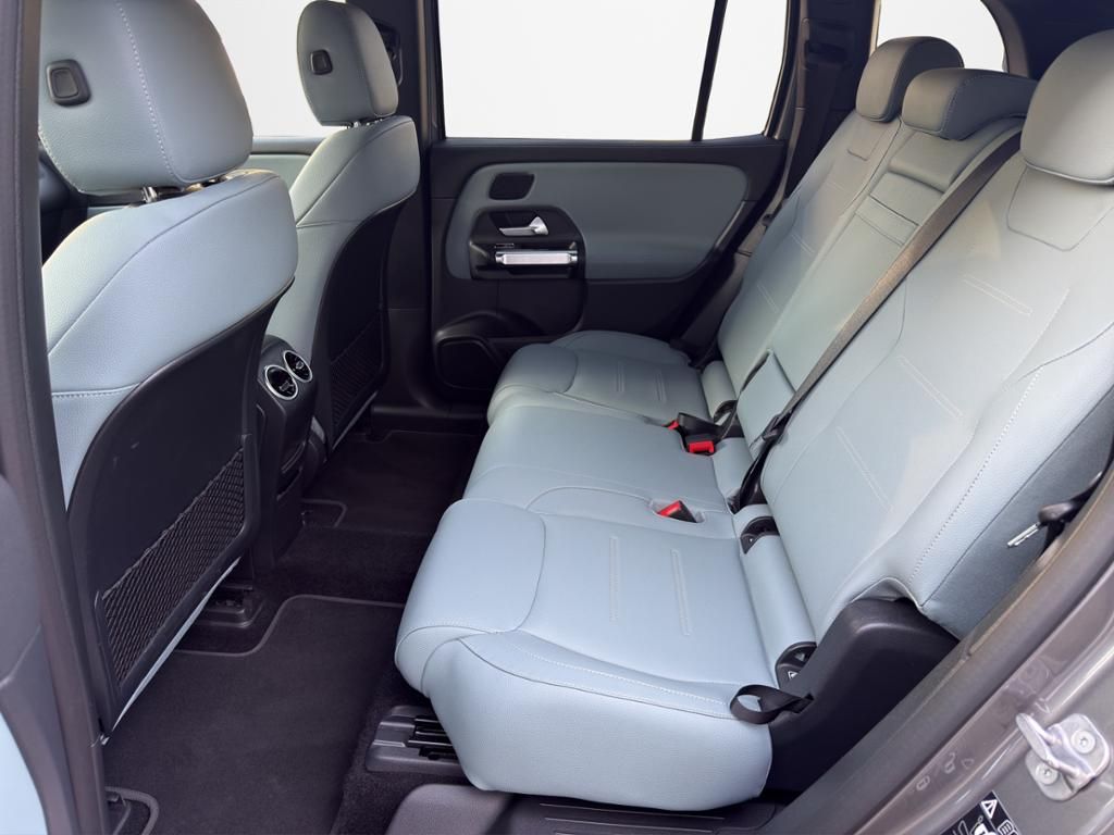 Mercedes-Benz EQB 2024