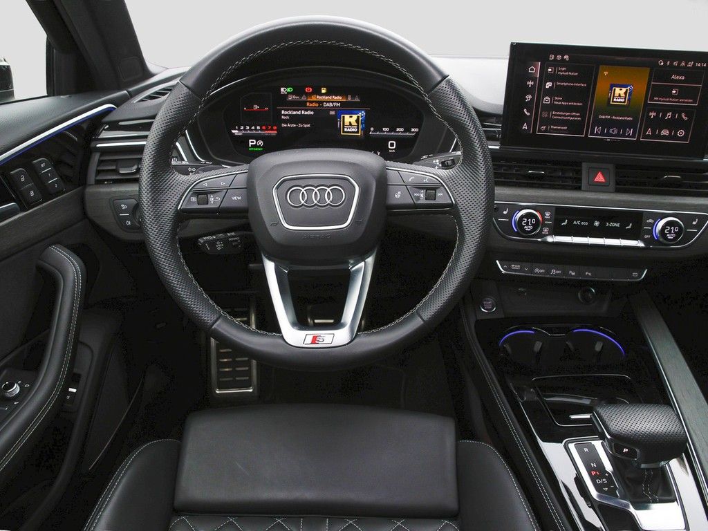 Audi A4 2024