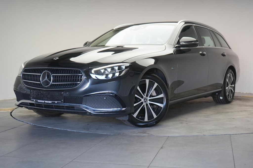 Mercedes-Benz E 300 2021