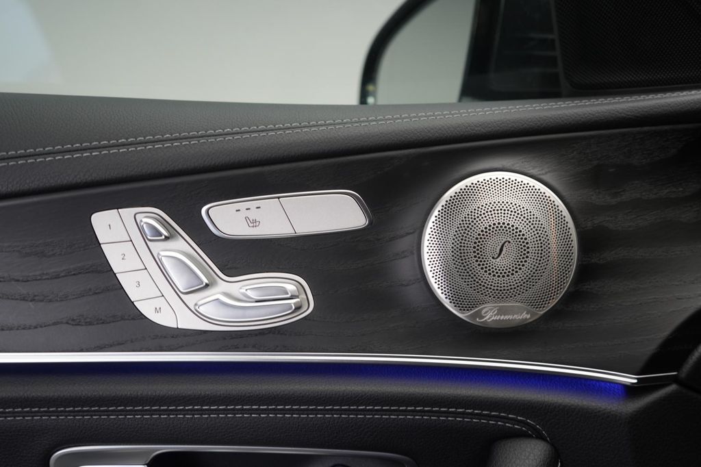 Mercedes-Benz E 300 2021