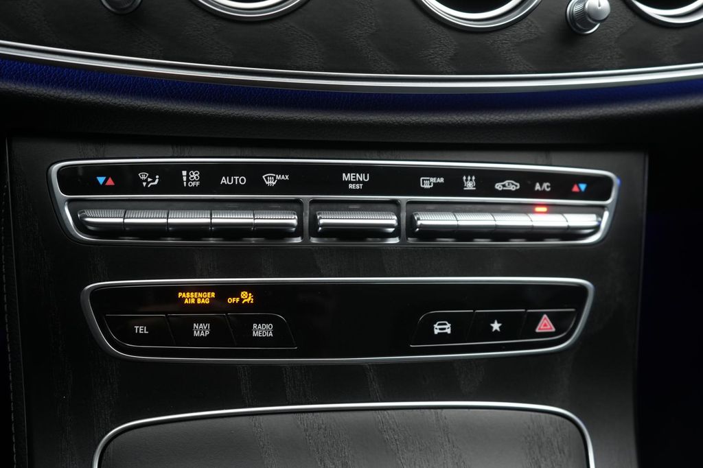 Mercedes-Benz E 300 2021