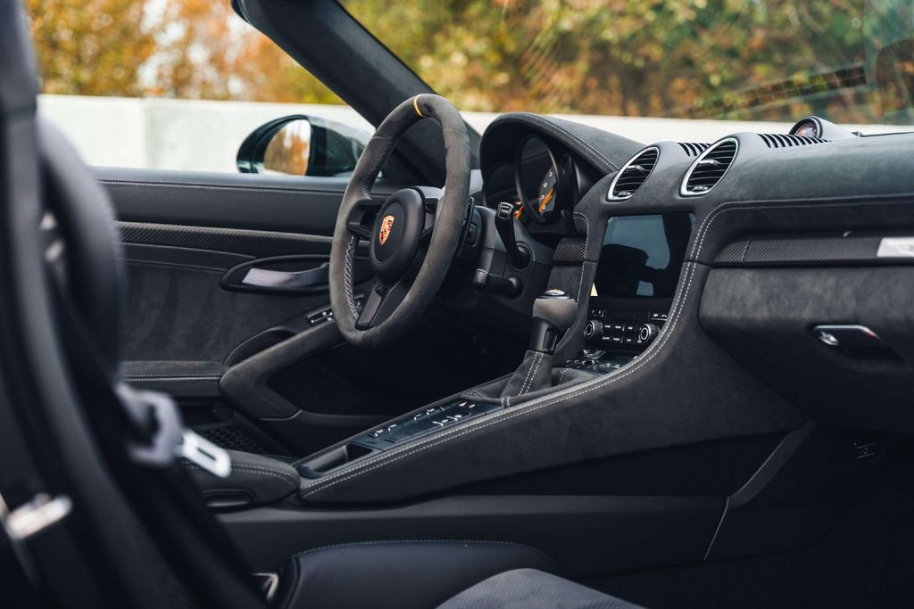 Porsche Boxster 2024