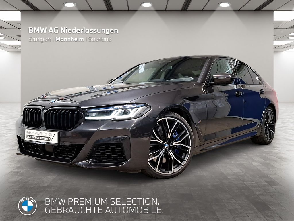 BMW M550 2022