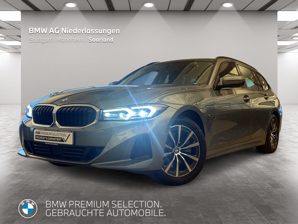 BMW 330 2022