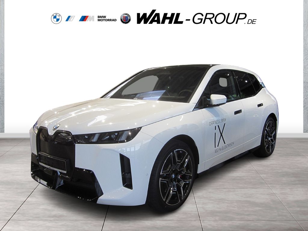 BMW iX 2025