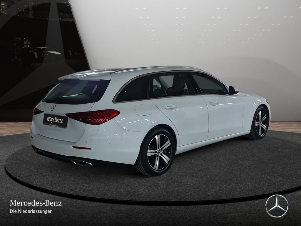 Mercedes-Benz C 200 2025