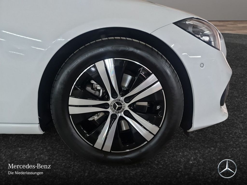 Mercedes-Benz C 200 2025