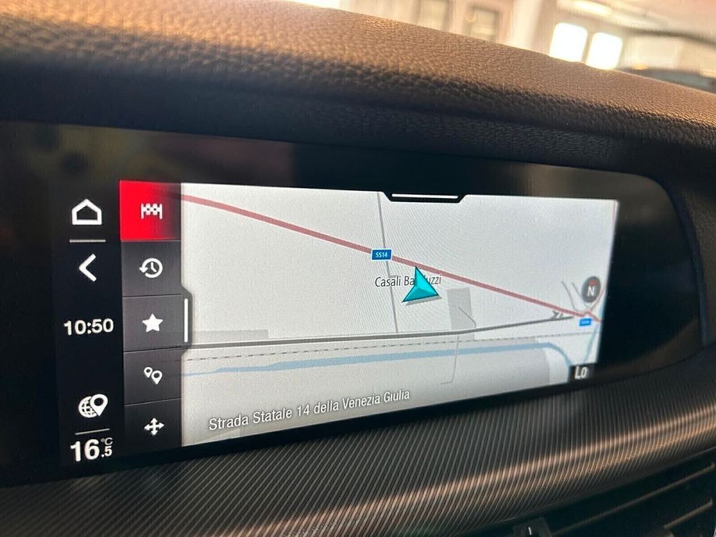 Alfa Romeo Stelvio 2024