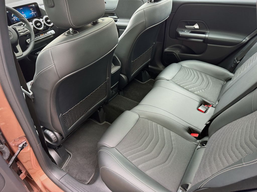 Mercedes-Benz B 250 2021