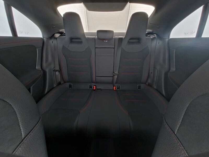 Mercedes-Benz CLA 200 2024