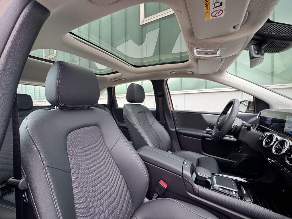 Mercedes-Benz B 250 2021