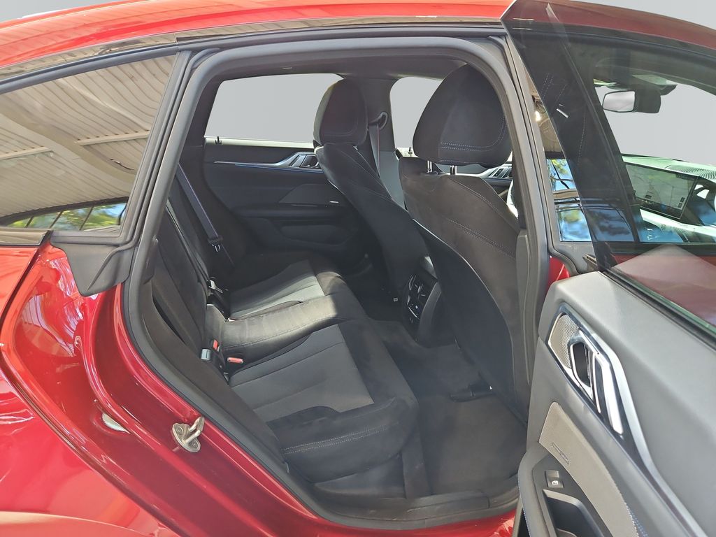 BMW i4 2024