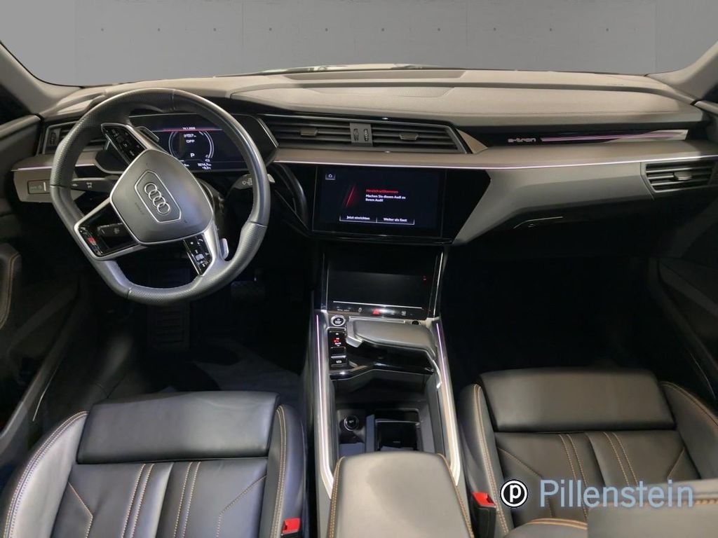 Audi e-tron 2022