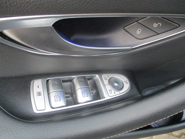 Mercedes-Benz E 300 2022