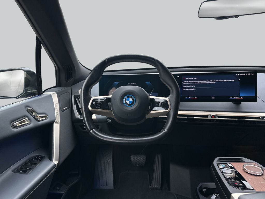 BMW iX 2022