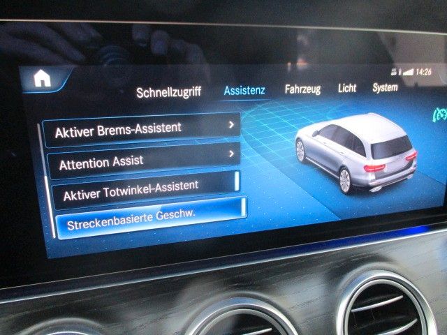 Mercedes-Benz E 300 2022