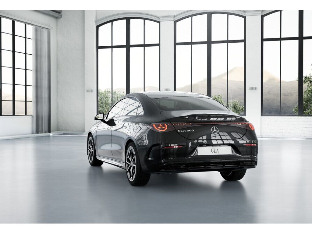 Mercedes-Benz CLA 200