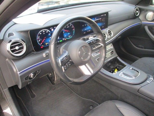 Mercedes-Benz E 300 2022