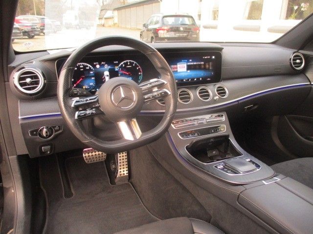 Mercedes-Benz E 300 2022