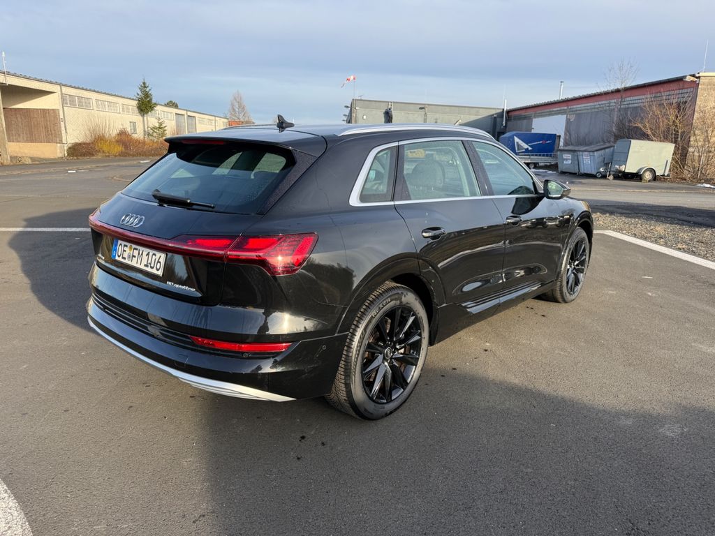 Audi e-tron 2021