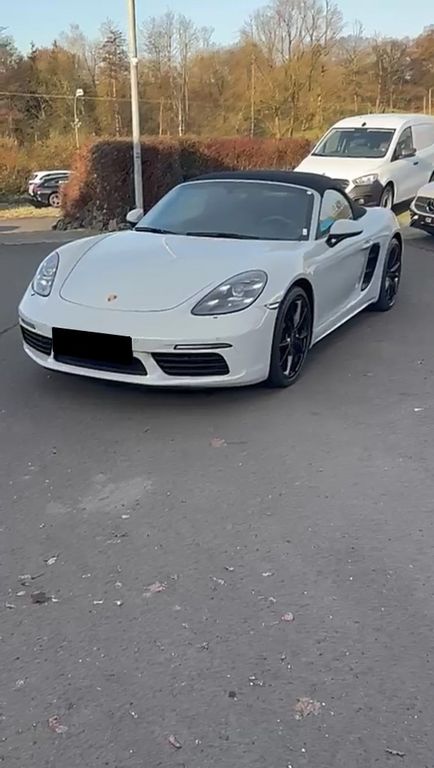 Porsche Boxster 2023