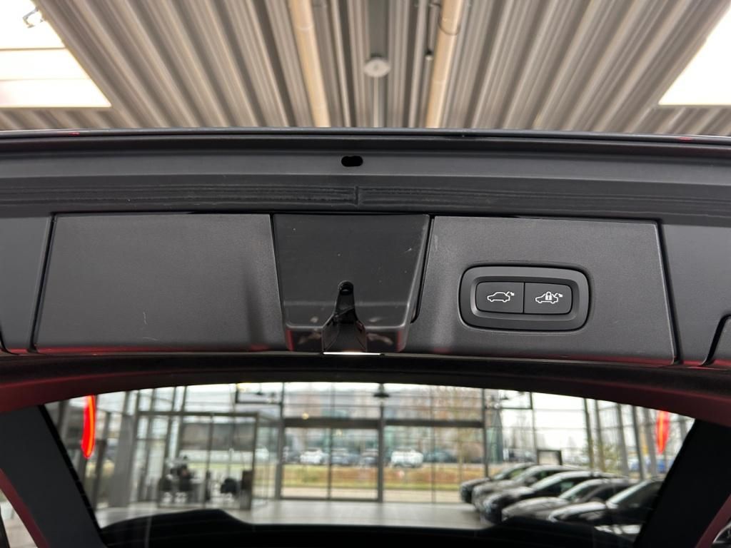 Volvo V90 Cross Country 2021