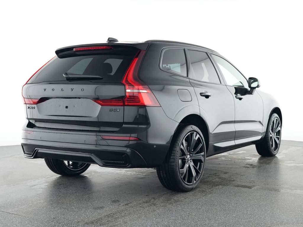 Volvo XC60 2025