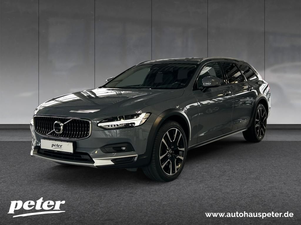 Volvo V90 Cross Country 2021