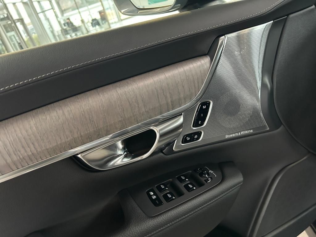 Volvo V90 Cross Country 2021