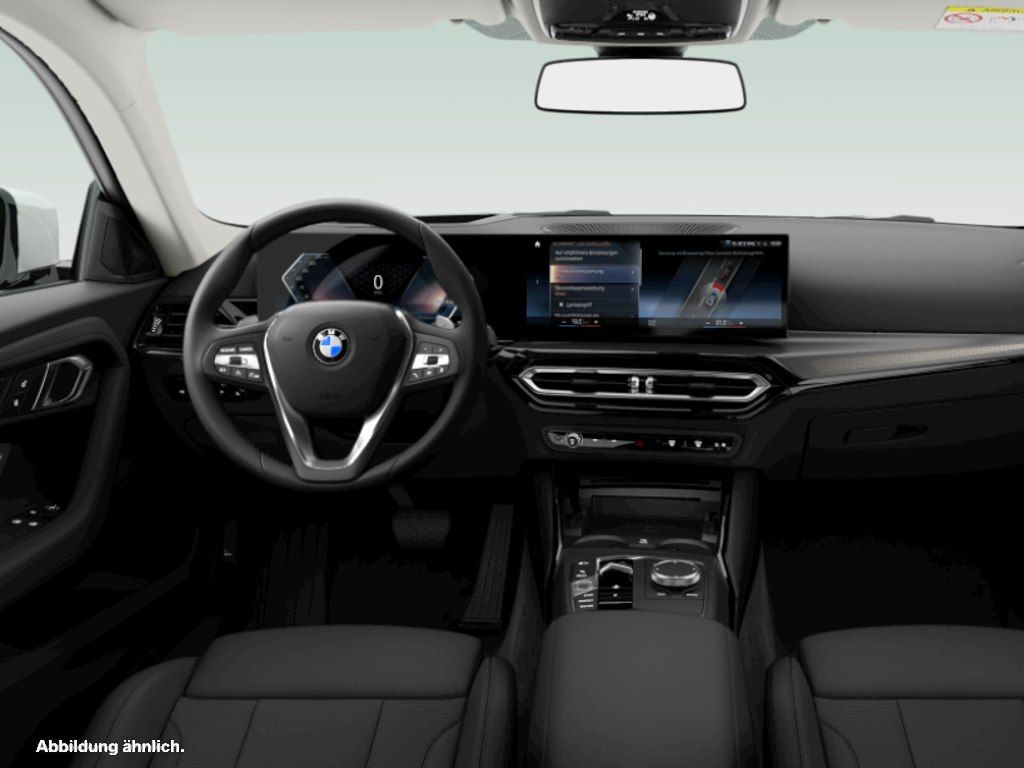 BMW 220 2023