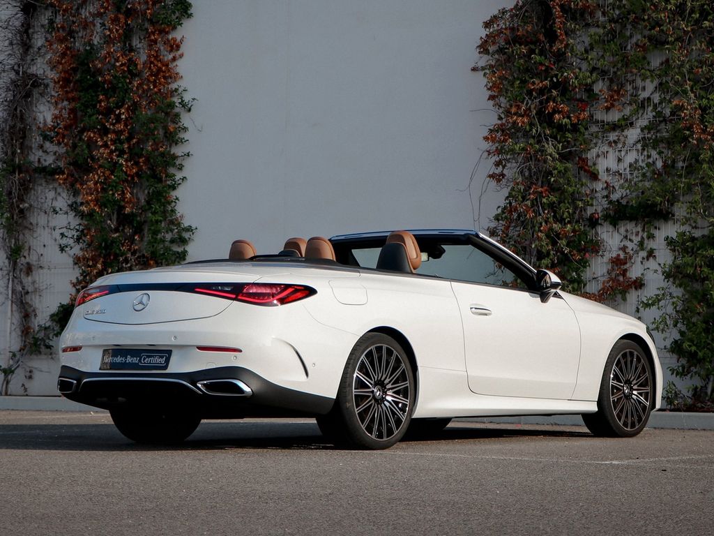 Mercedes-Benz CLE 200 2025